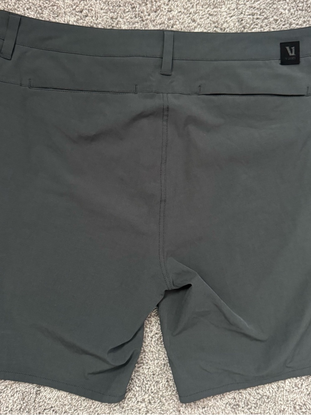 Vuori Men's Meta Shorts 8” - Picture 6 of 7